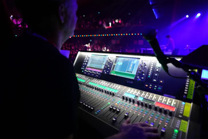 Consoles et techniciens