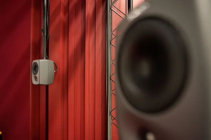 Enceinte du Studio 120 de Radio France