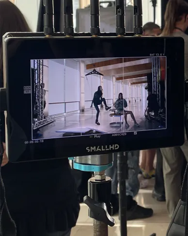 Tournage dans la Galerie Seine de Radio France