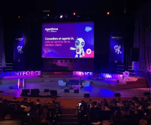 Projection dans le Studio 104 de Radio France pour l'événement Salesforce