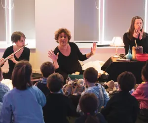 Spectacle jeunesse "Les fabuleuses histoires du doudou" de France Inter