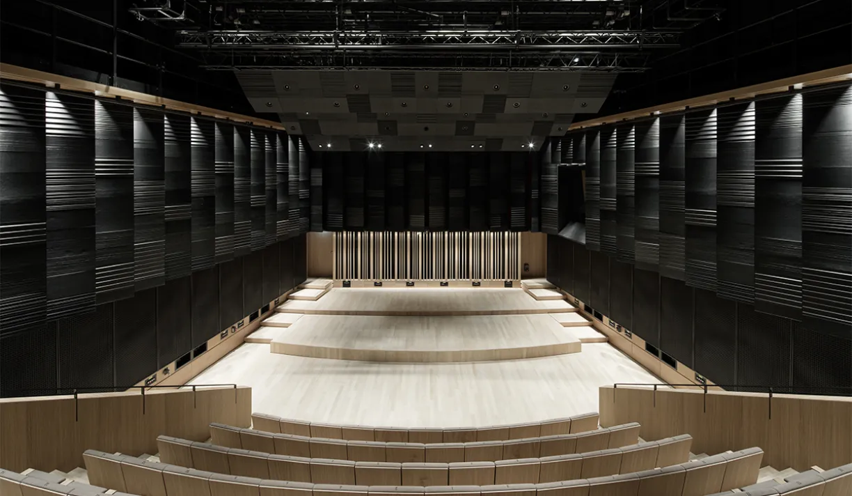scene Studio 106