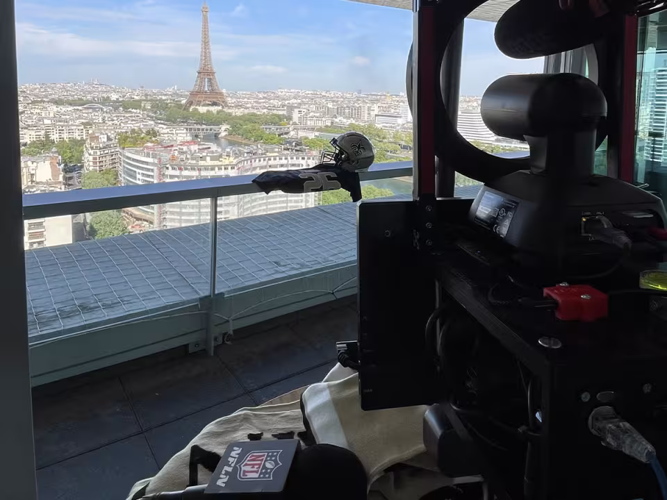 Vue sur la tour Eiffel événement de la NFL en Salle panoramique