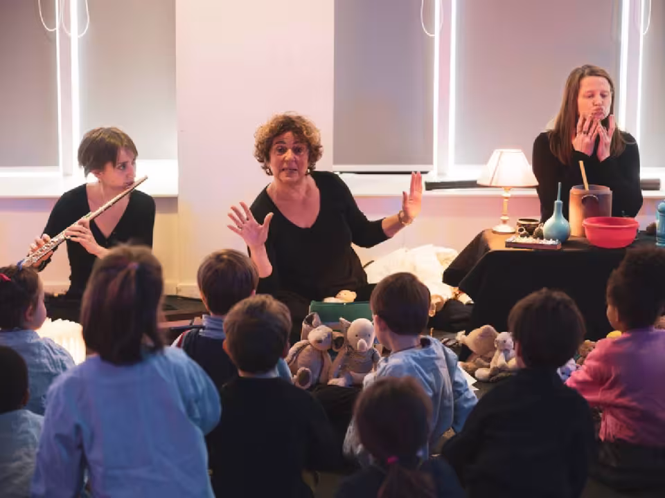 Spectacle jeunesse "Les fabuleuses histoires du doudou" de France Inter