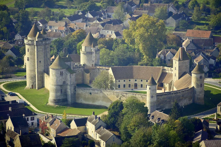 Vue aérienne du Château de Blandy